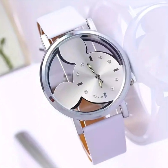 Disney Inspired Quartz Watch for Girls - NWT - Picture 2 of 3